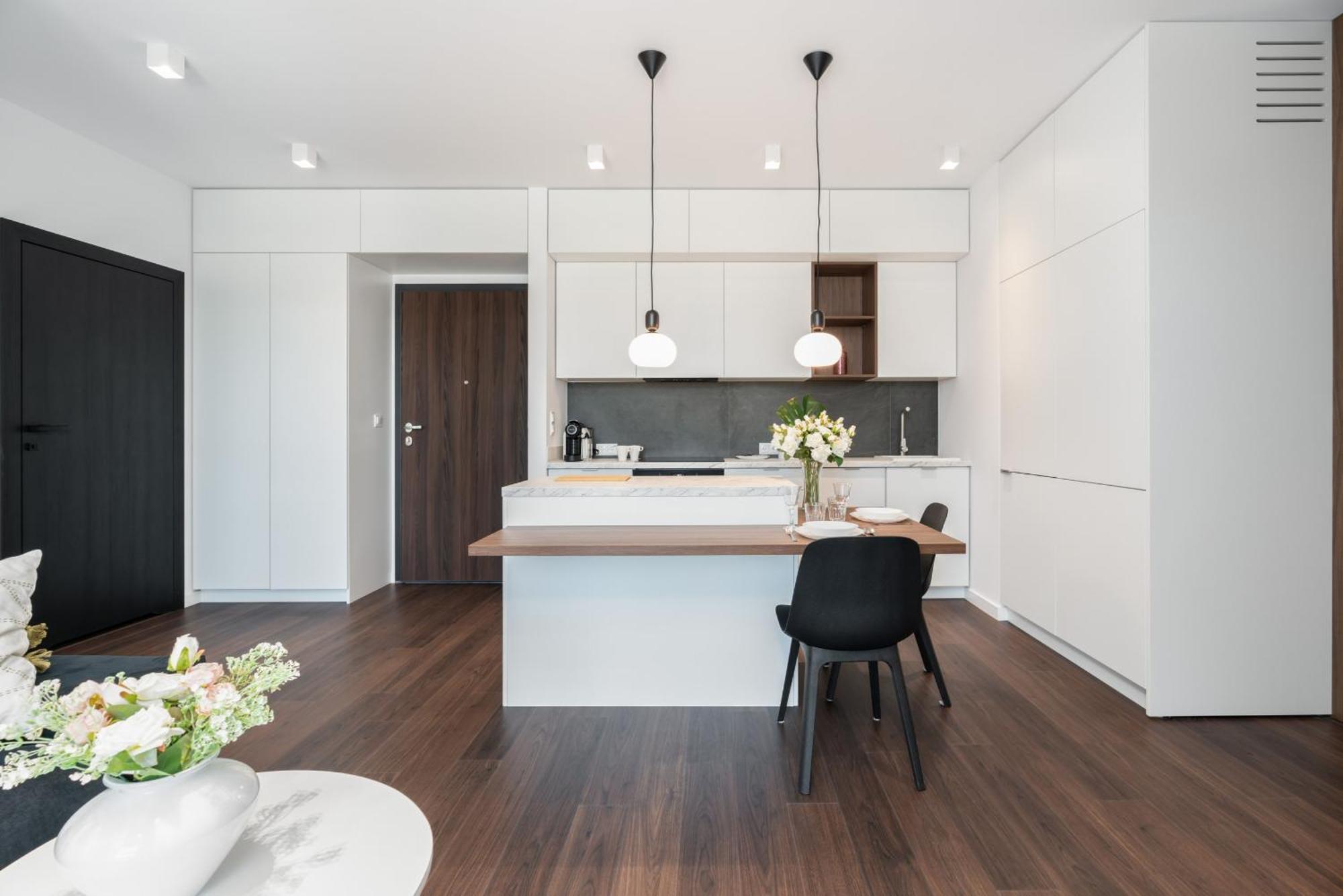 Stylish & Comfy Garbary Apartments With Parking By Noclegi Renters Poznań Exterior foto