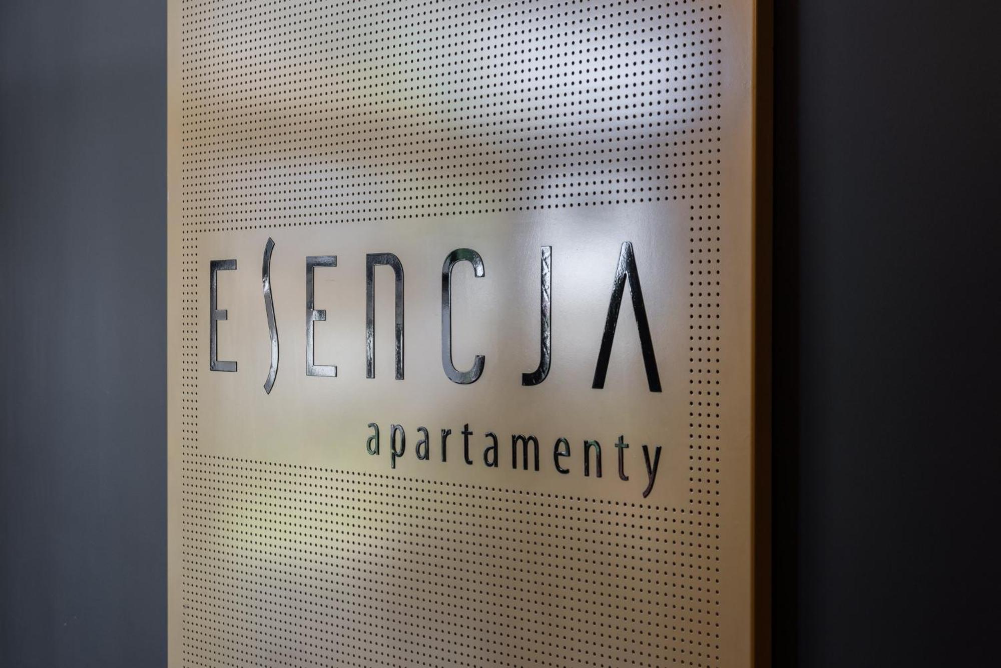 Stylish & Comfy Garbary Apartments With Parking By Noclegi Renters Poznań Exterior foto