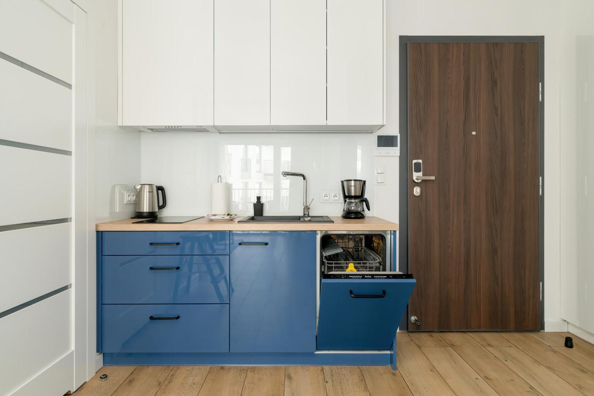 Stylish & Comfy Garbary Apartments With Parking By Noclegi Renters Poznań Exterior foto