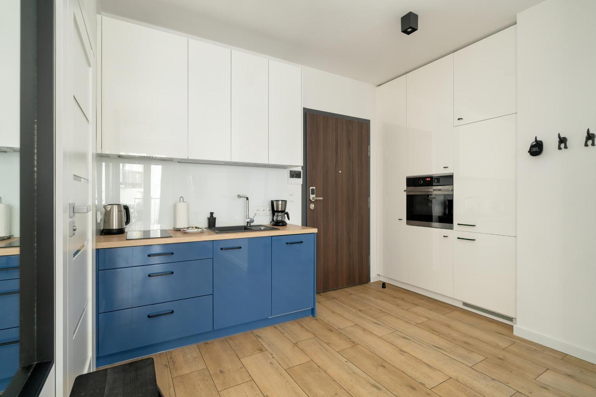 Stylish & Comfy Garbary Apartments With Parking By Noclegi Renters Poznań Exterior foto