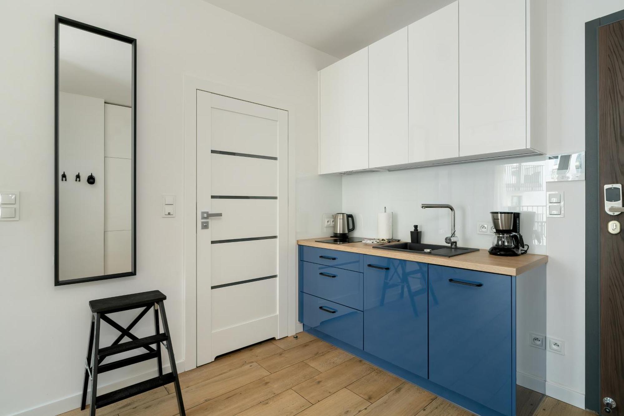Stylish & Comfy Garbary Apartments With Parking By Noclegi Renters Poznań Exterior foto