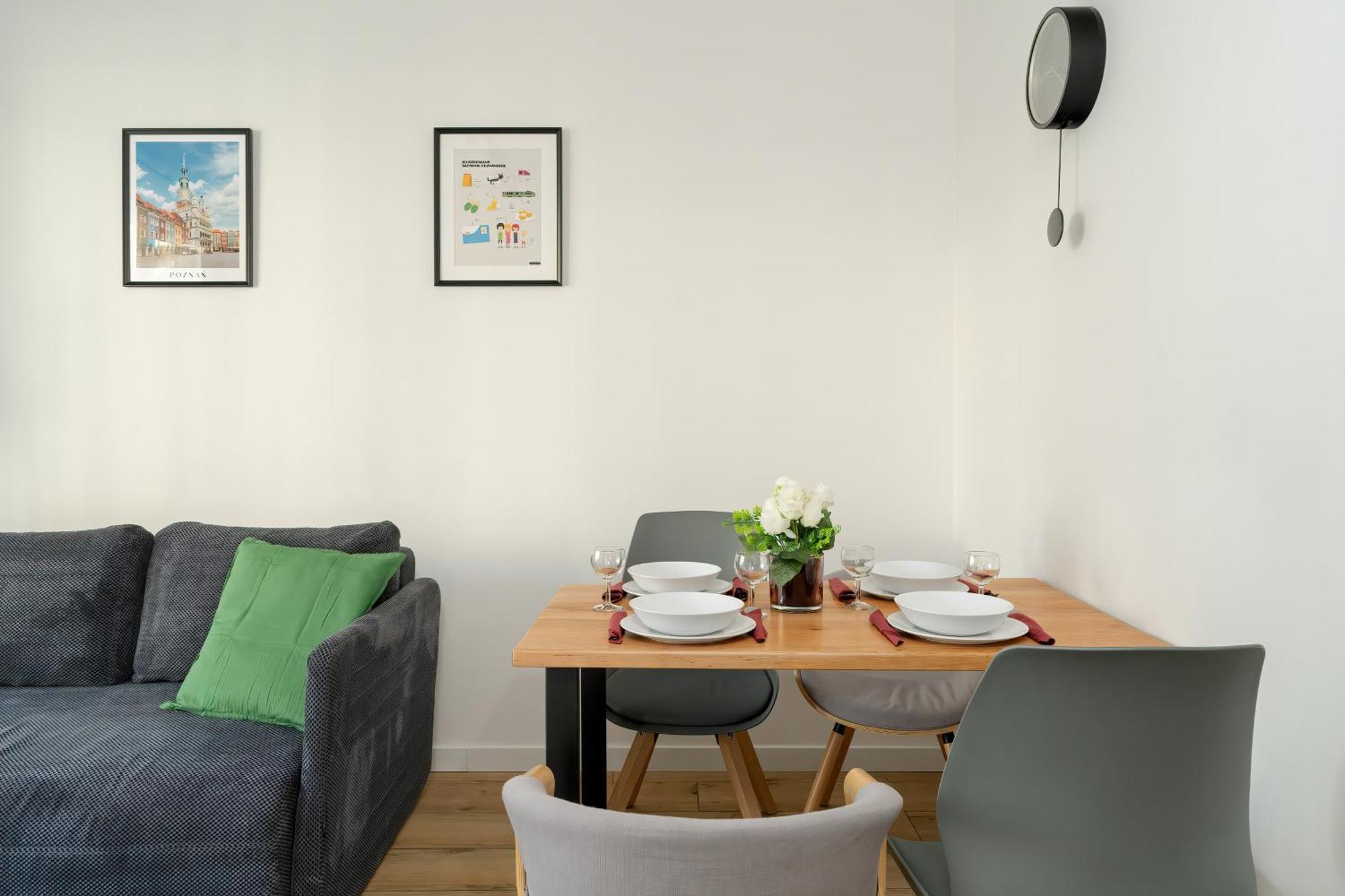 Stylish & Comfy Garbary Apartments With Parking By Noclegi Renters Poznań Exterior foto